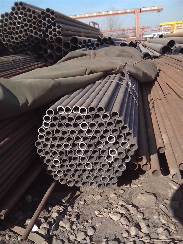 丽江小口径无缝钢管