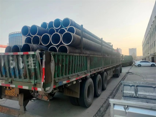 丽江45#结构无缝钢管